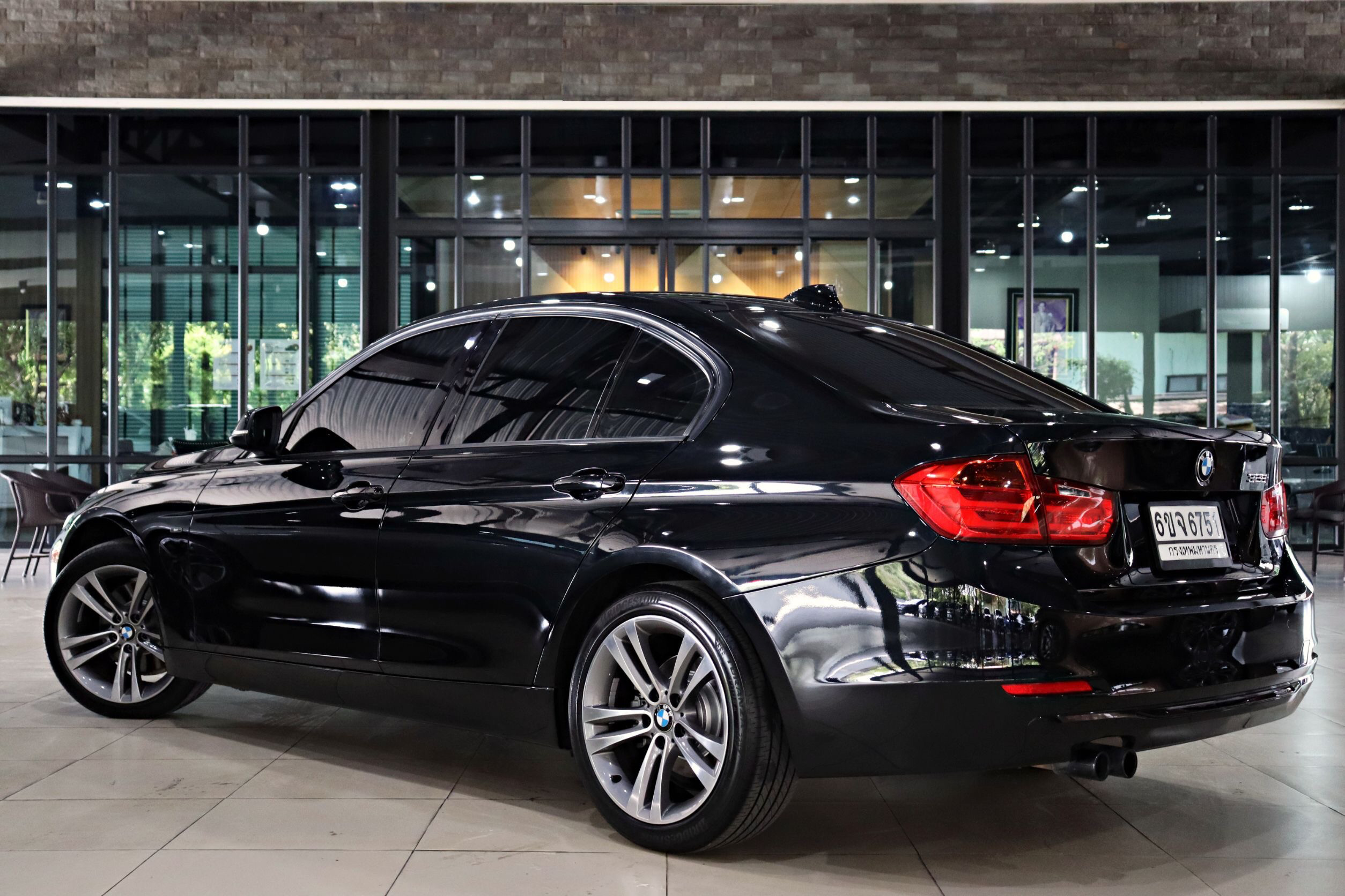 BMW 328i Sport (F30) ปี 2013