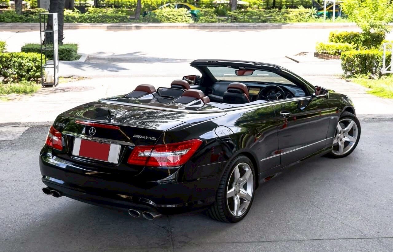 Mercedes Benz E200 2.0 W207 AMG Dynamic Cabriolet ปี 2013