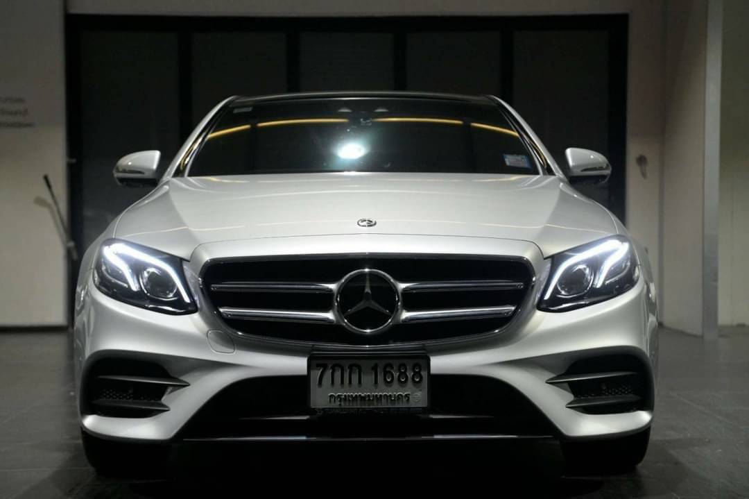 Mercedes-Benz E350e AMG ปี 2018