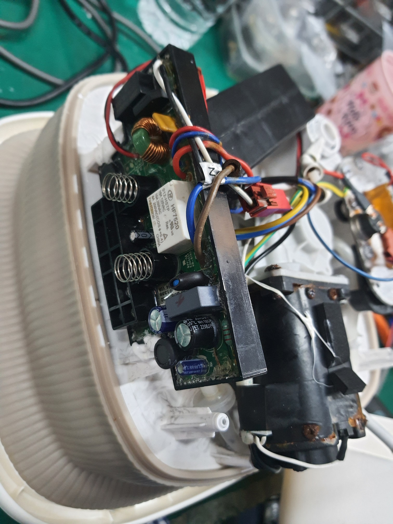 ซ่อมเครื่องซักผ้ามินิพับได้ ยี่ห้อ DAEWOO รุ่น FM01 อาการเครื่องไม่ทำงาน