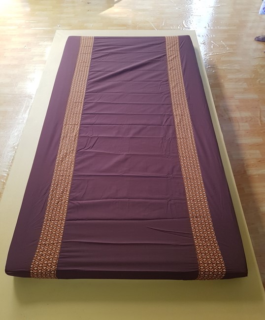 ผ้าปูเบาะนวดไทย สีพื้น /สีพื้นคาดลายไทย