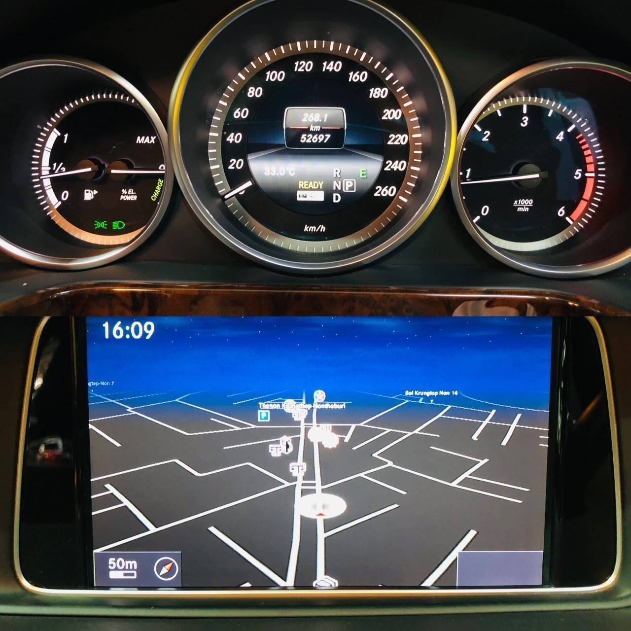 Mercedes Benz E300 BLUETEC ปี 2013