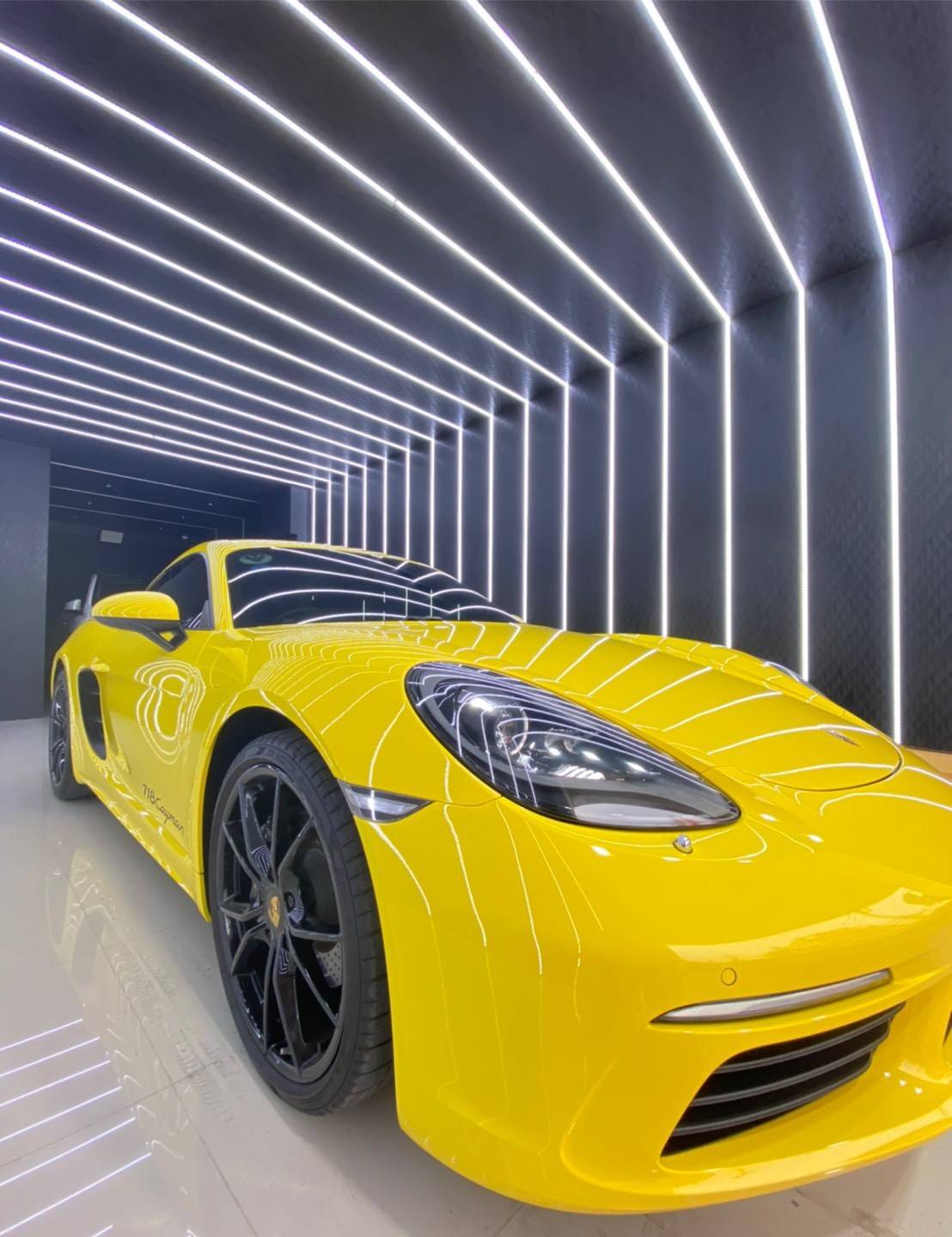 Porsche 718 cayman ปี 2019