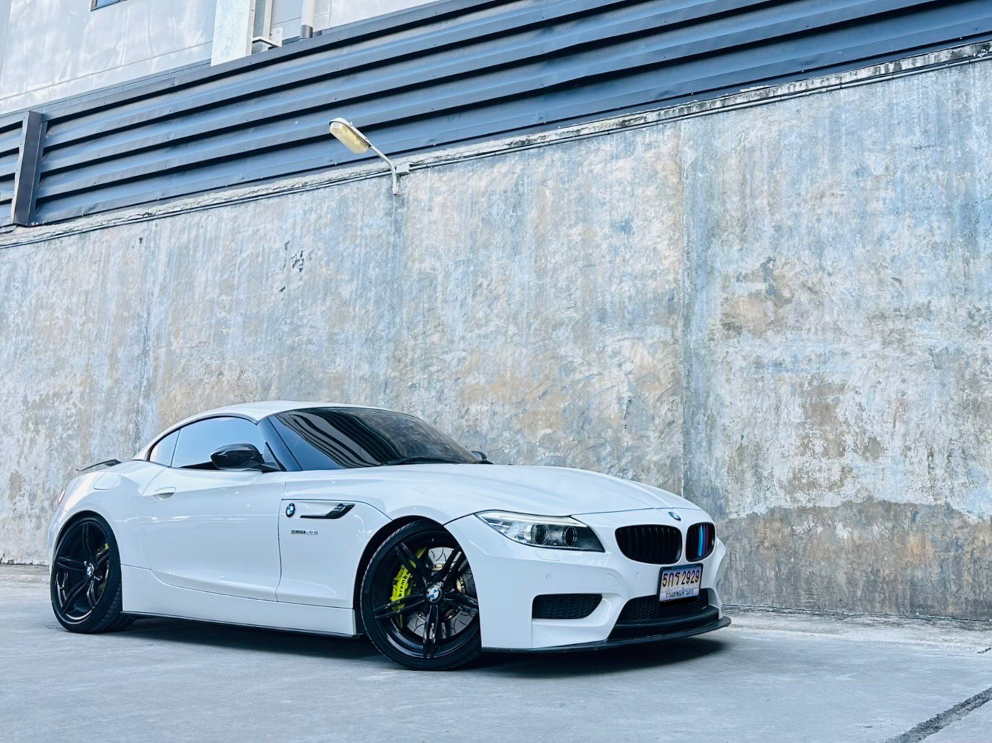 BMW Z4, 2.0 sDrive20i M SPORT Package โฉม E89 ปี 2015