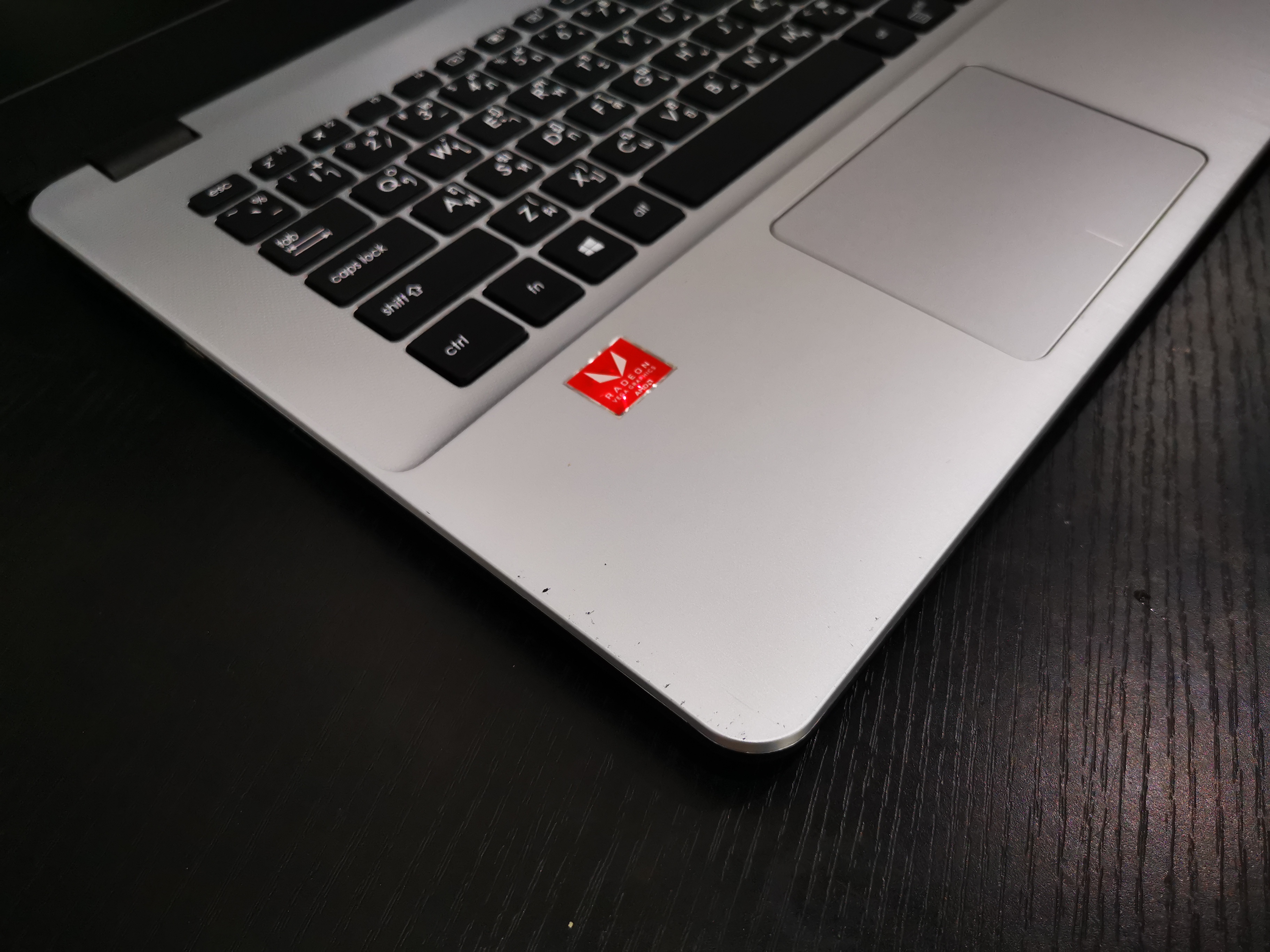 Asus VivoBook 15 X505ZA-EJ510T