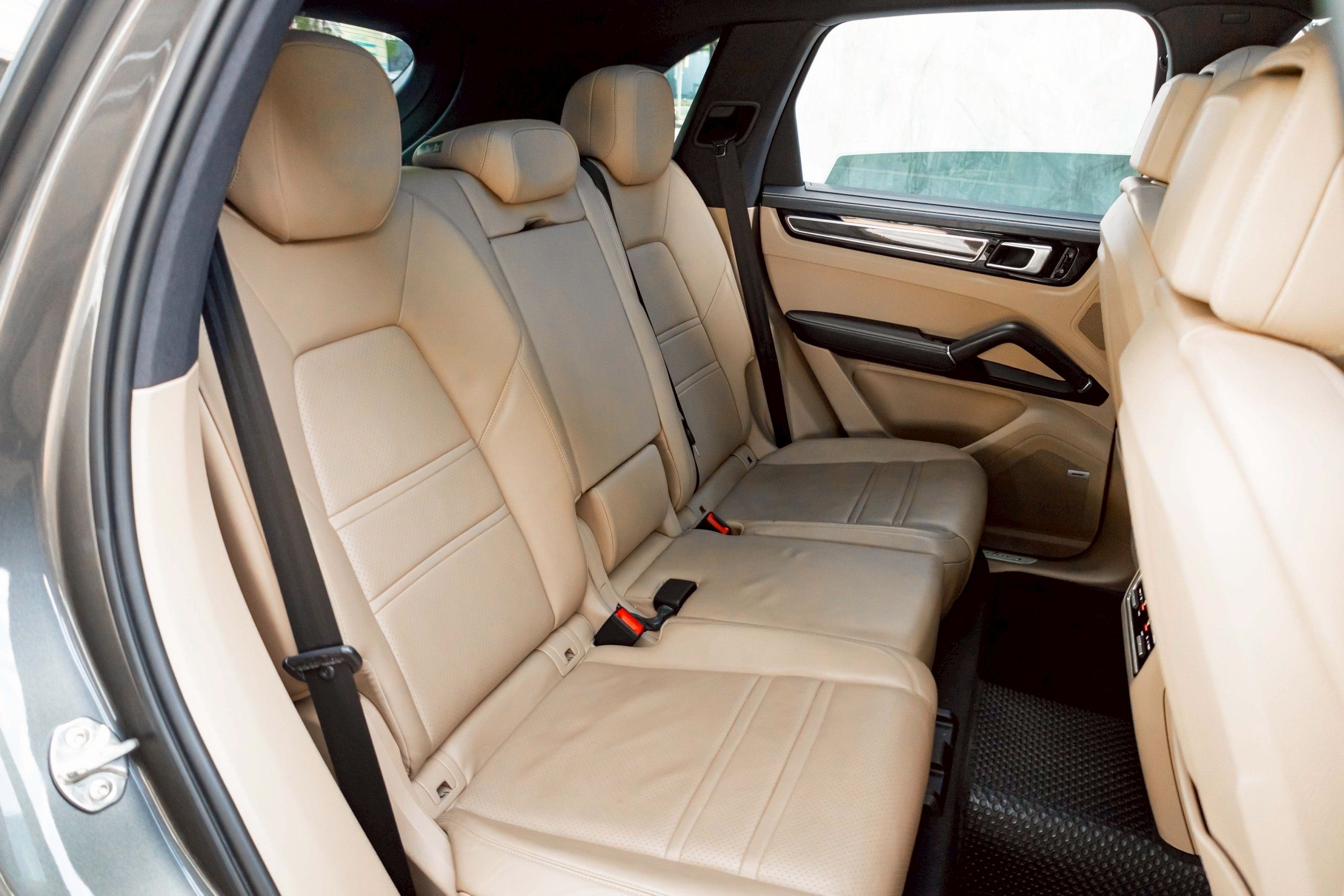 Porsche Cayenne 3.0 E Hybrid ปี 2020