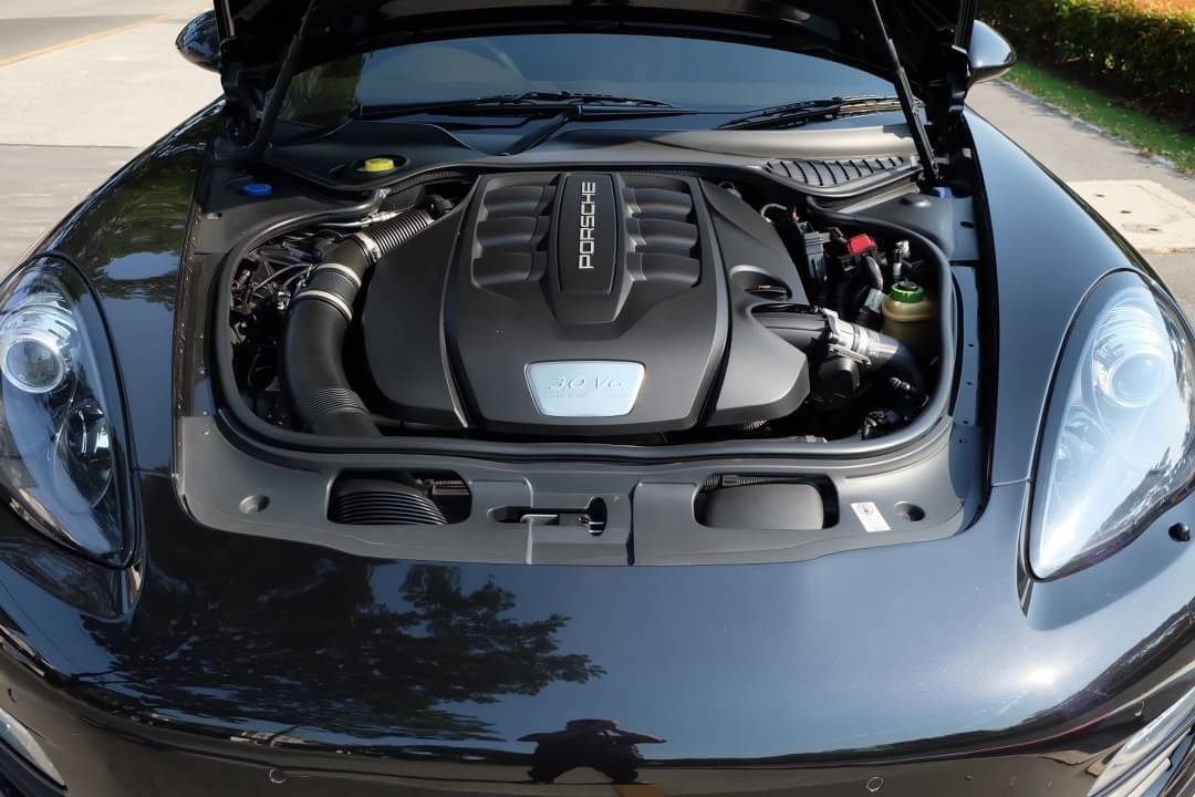 Porsche Panamera 3.0 V6 Diesel ปี 2012