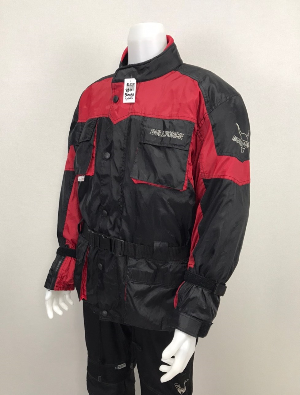 เสื้อขี่มอเตอร์ไซด์( มือสอง) RCT 980 อก 50" ยาว 27" ยี่ห้อ**BULLFORCE**