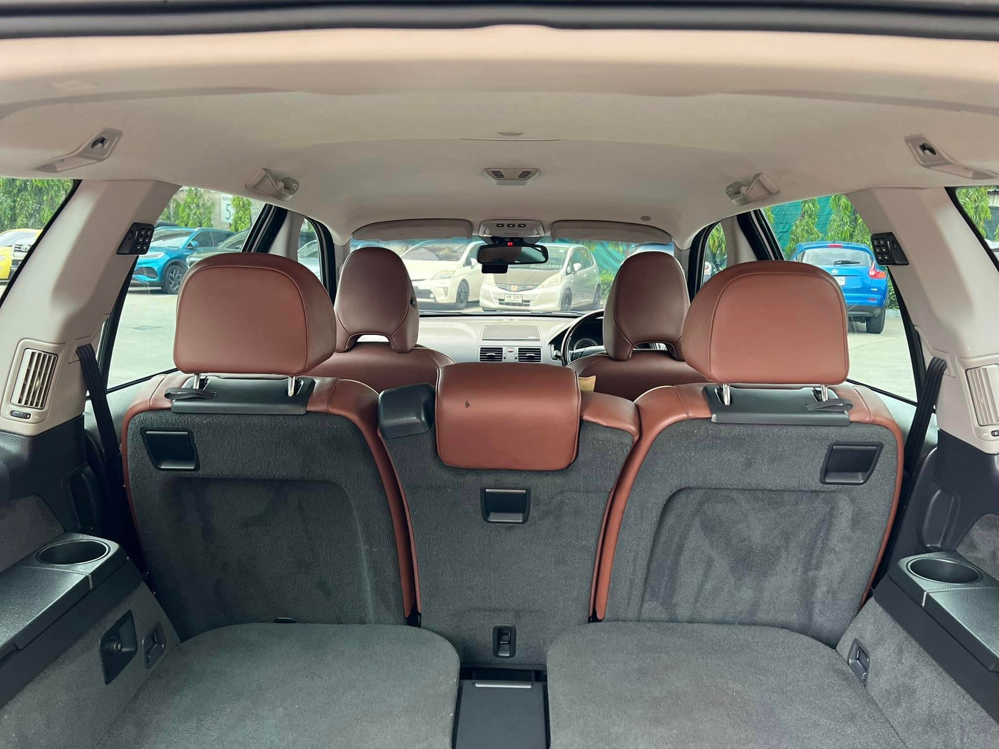 VOLVO XC90 D5 4WD ปี 2013