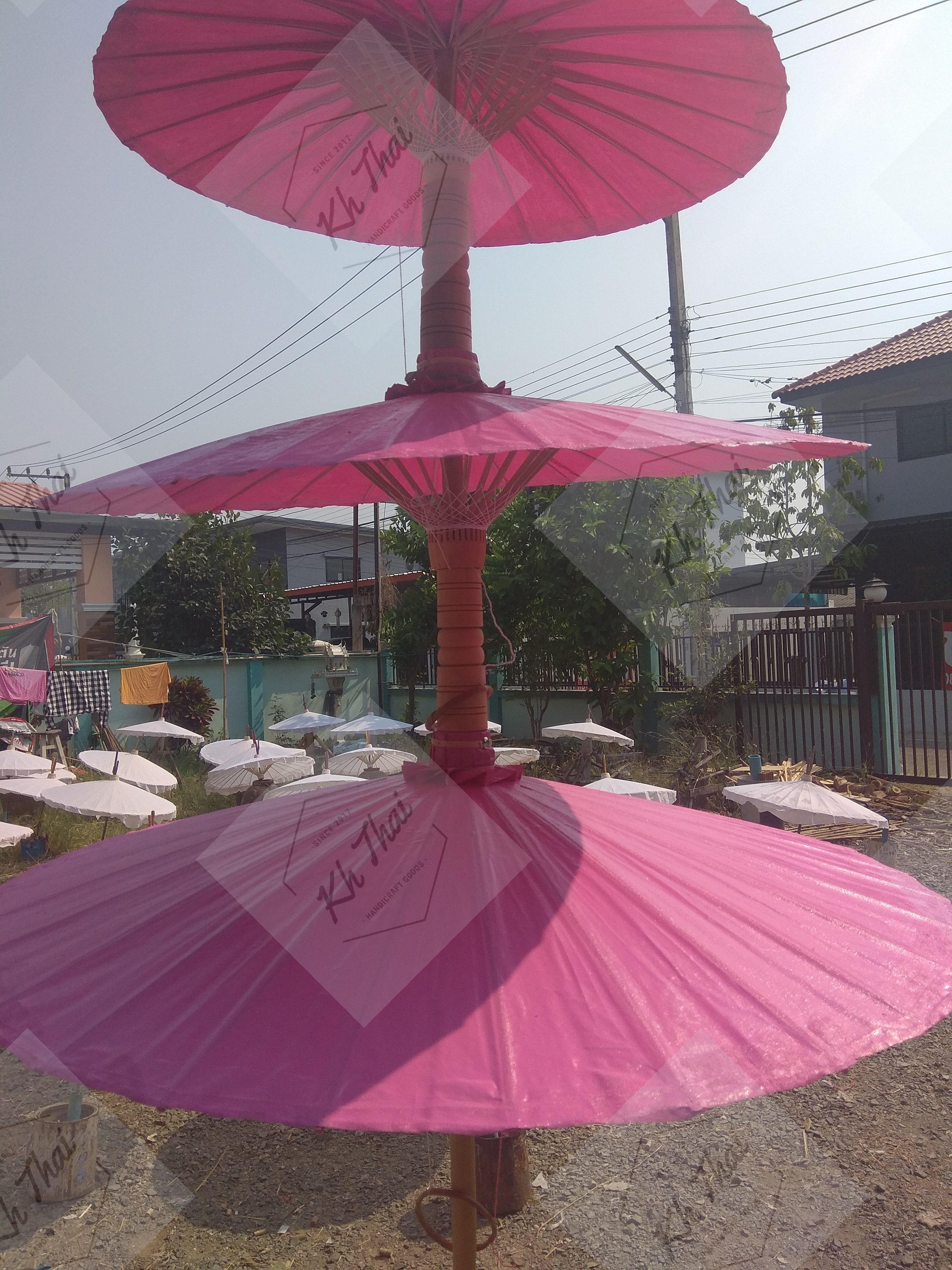 ร่มชั้นผ้าน้ำมัน สีชมพู ขนาด 12 14 17 ตามลำดับ พร้อมขาตั้ง ใช้งานได้ทันที