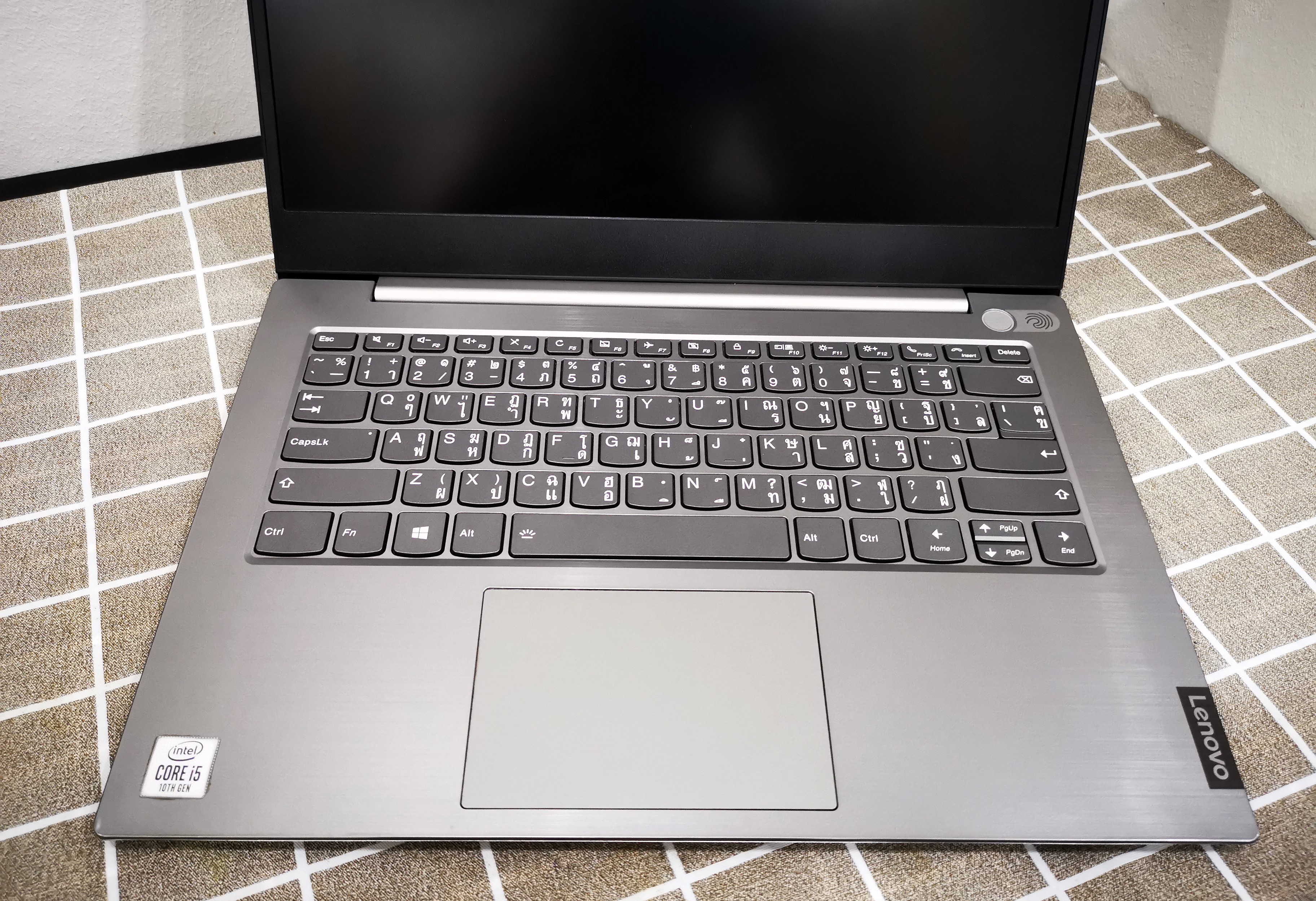 Lenovo ThinkBook 14 IML