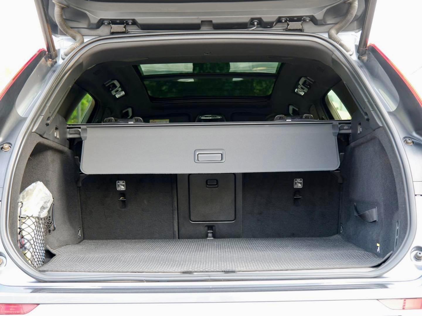 Volvo XC60 T8 Twin Engine AWD Inscription Tune Polestar Fulloption ปี 2018