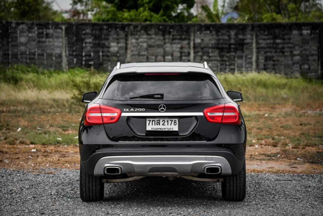 Mercedes-Benz GLA 200 1.6 Urban AT ปี 2016