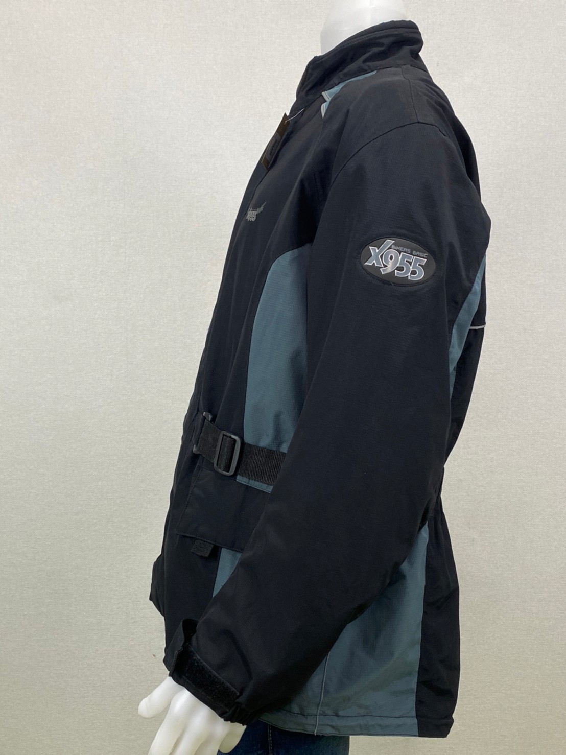 เสื้อขี่มอเตอร์ไซด์( มือสอง) RCTA 246 อก 52" ยาว 28" ยี่ห้อ**BIKERS BASIC**