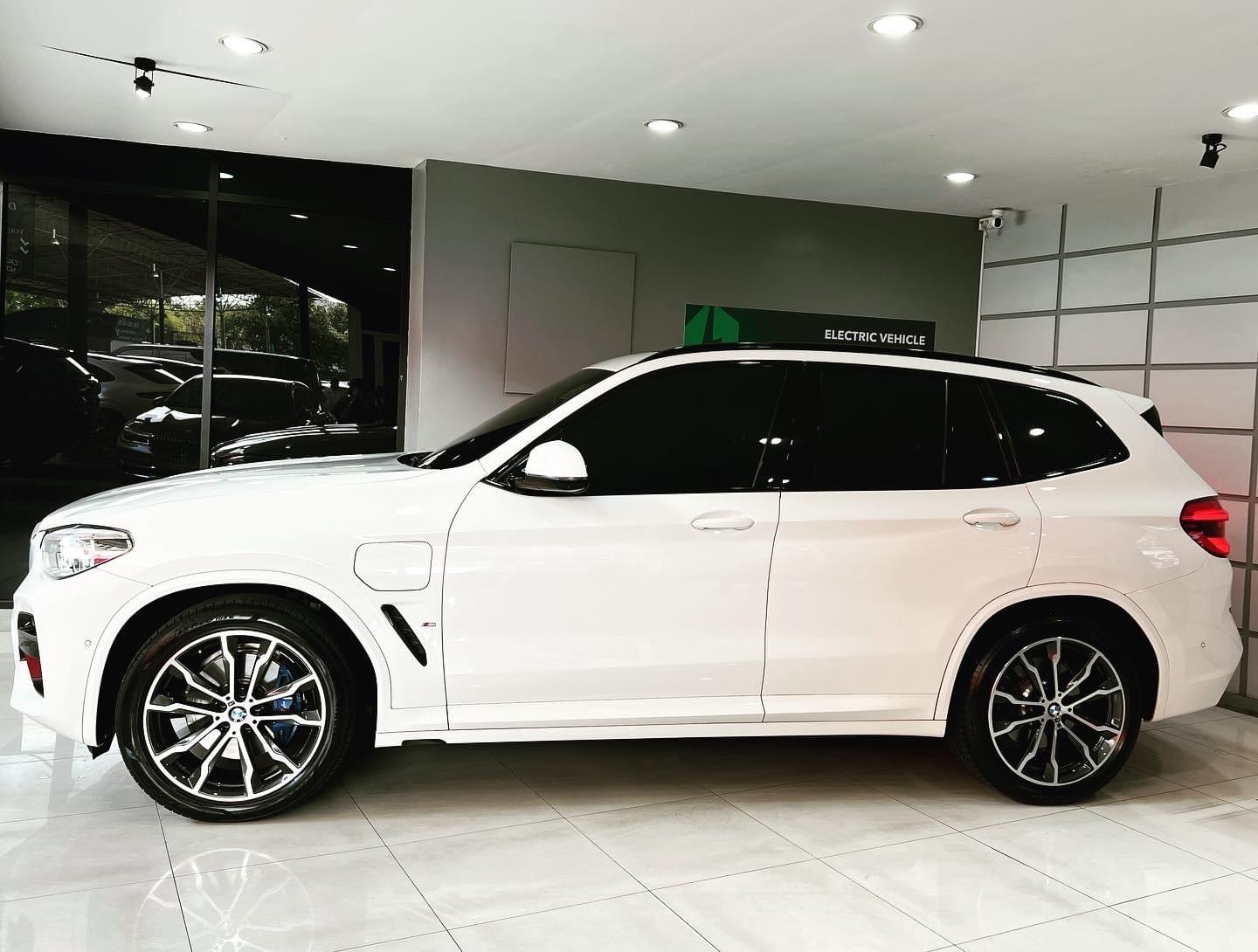 BMW X3 XDrive30e M Sport 2.0 Plugin Hybrid G01 ปี 2020