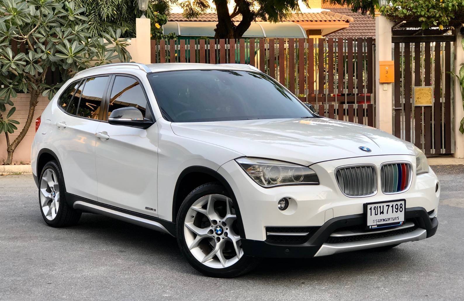 BMW X1 Sdrive18i Highline 2.0 ปี 2013