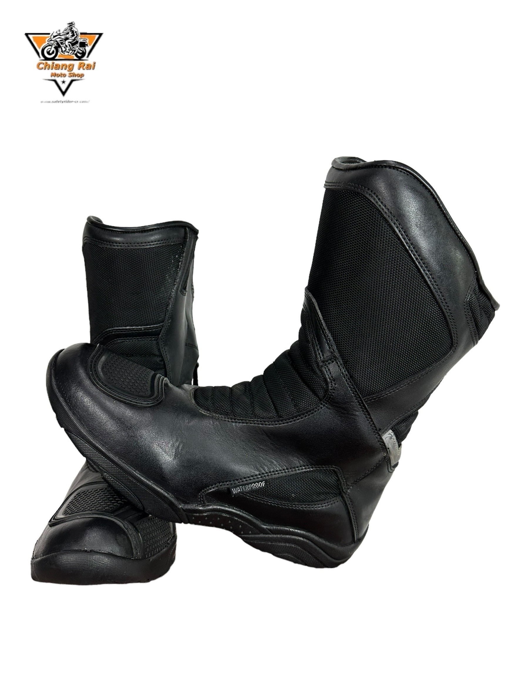 รองเท้าขี่มอเตอร์ไซด์( มือสอง) RCBS-576 Size ขนาดจากป้าย 41:EUR / 7:UK / 25.4:Cm.(PROBKER)