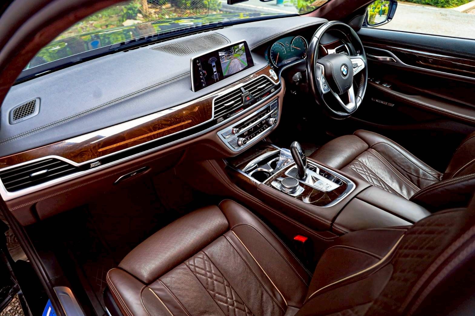 BMW 740LI ปี 2016