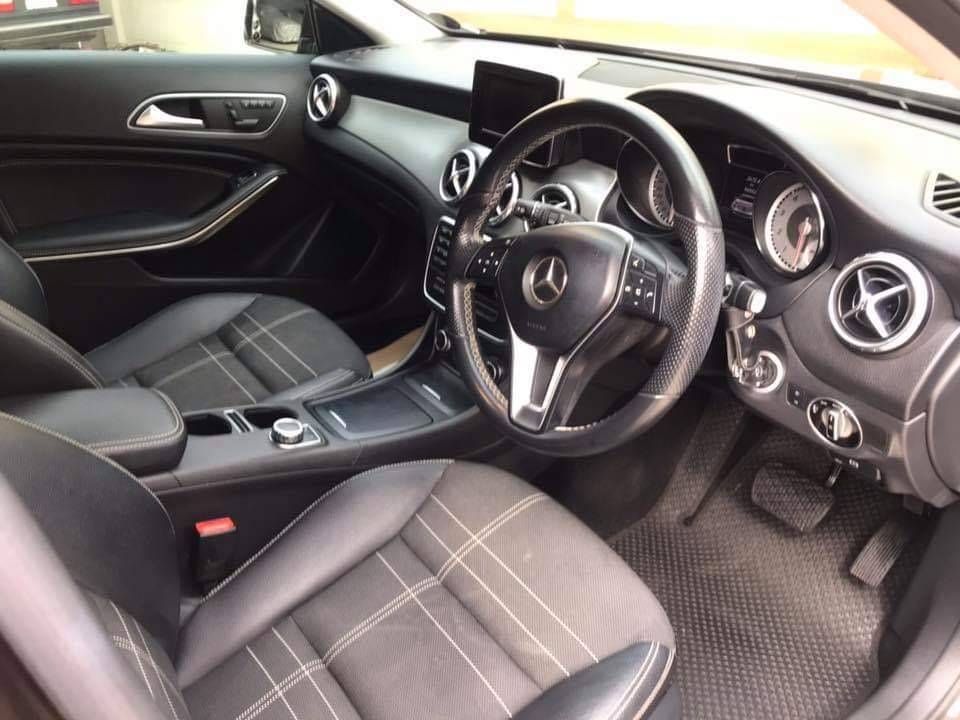 Mercedes Benz GLA200 ปี 2015