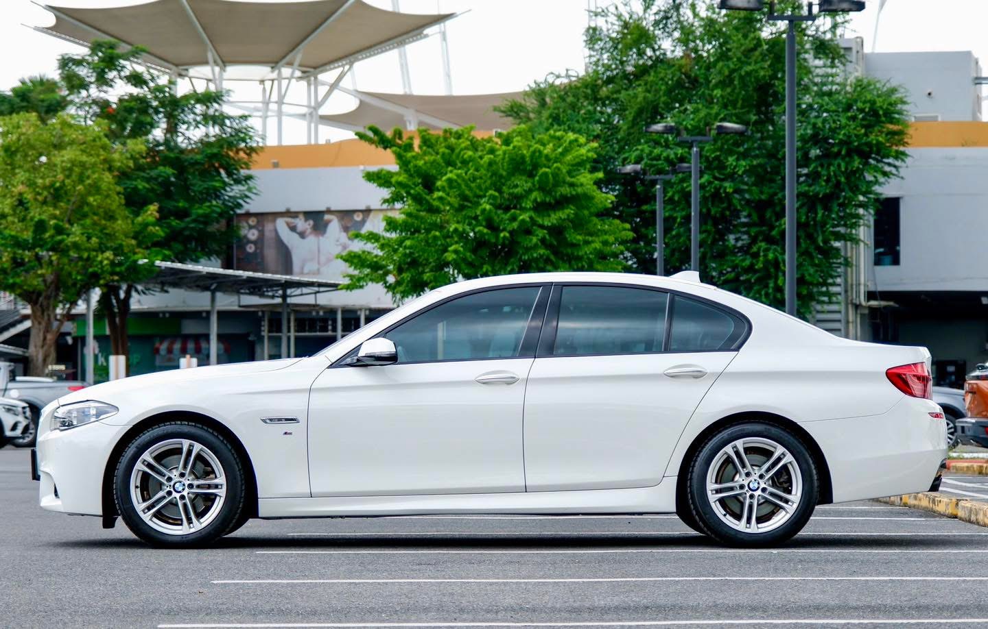 BMW F10 525D M-Sport Package LCI ปี 2015