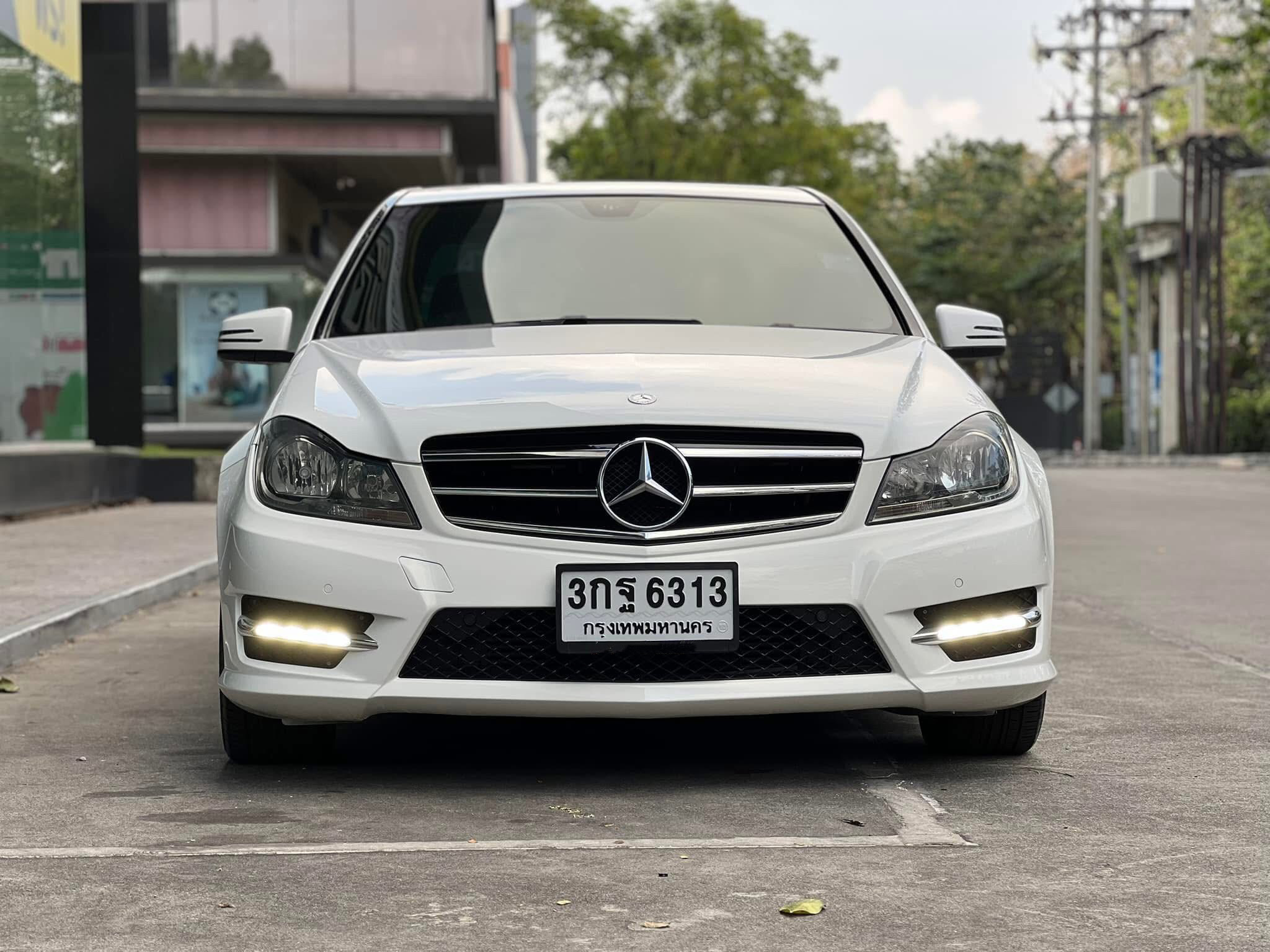 BENZ W204 C200 Edition C 7สปีด ปี 2014