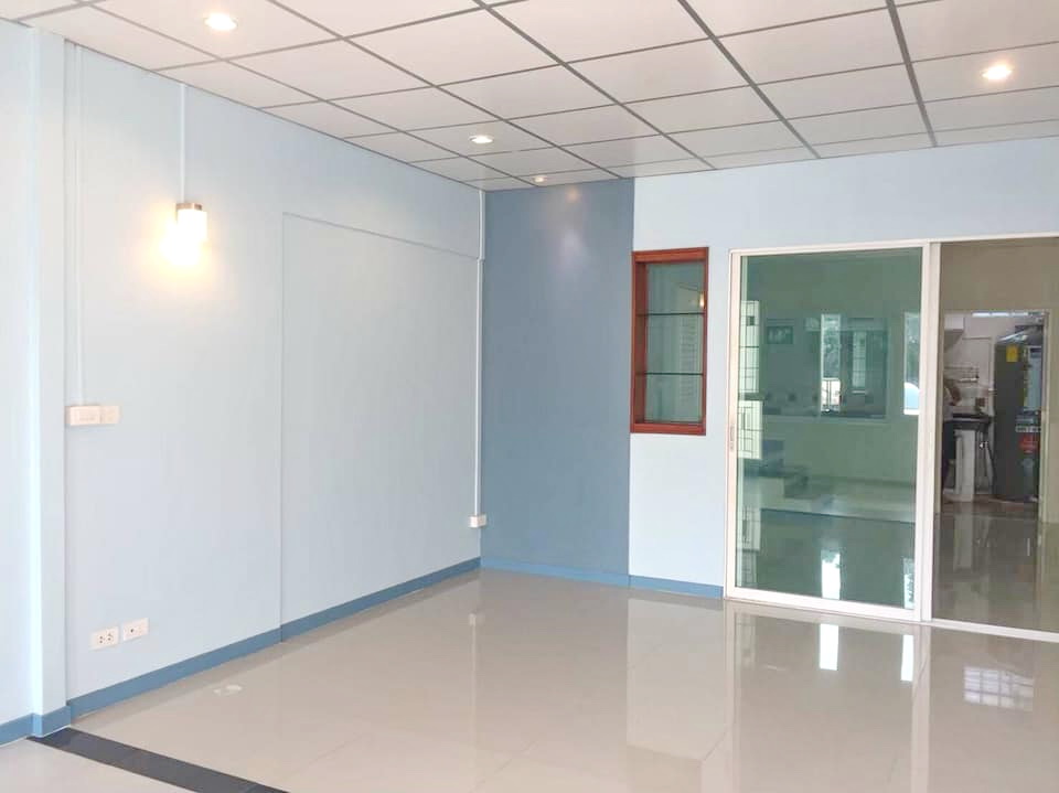 ให้เช่าทาวน์โฮม 3ชั้น บางกรวย-ไทรน้อย ใกล้ MRTบางพลู