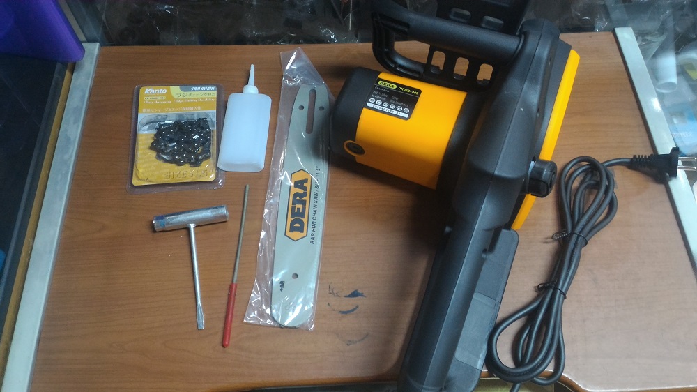 เลื่อยยนต์ไฟฟ้า ยี่ห้อ dera บาร์ 11.5นิ้ว