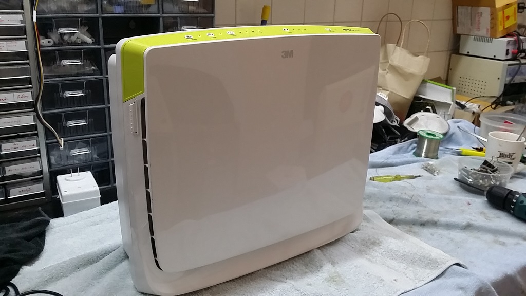 ซ่อมเครื่องฟอกอากาศ ยี่ห้อ 3M รุ่น MFAC-01 อาการพัดลมไม่หมุน