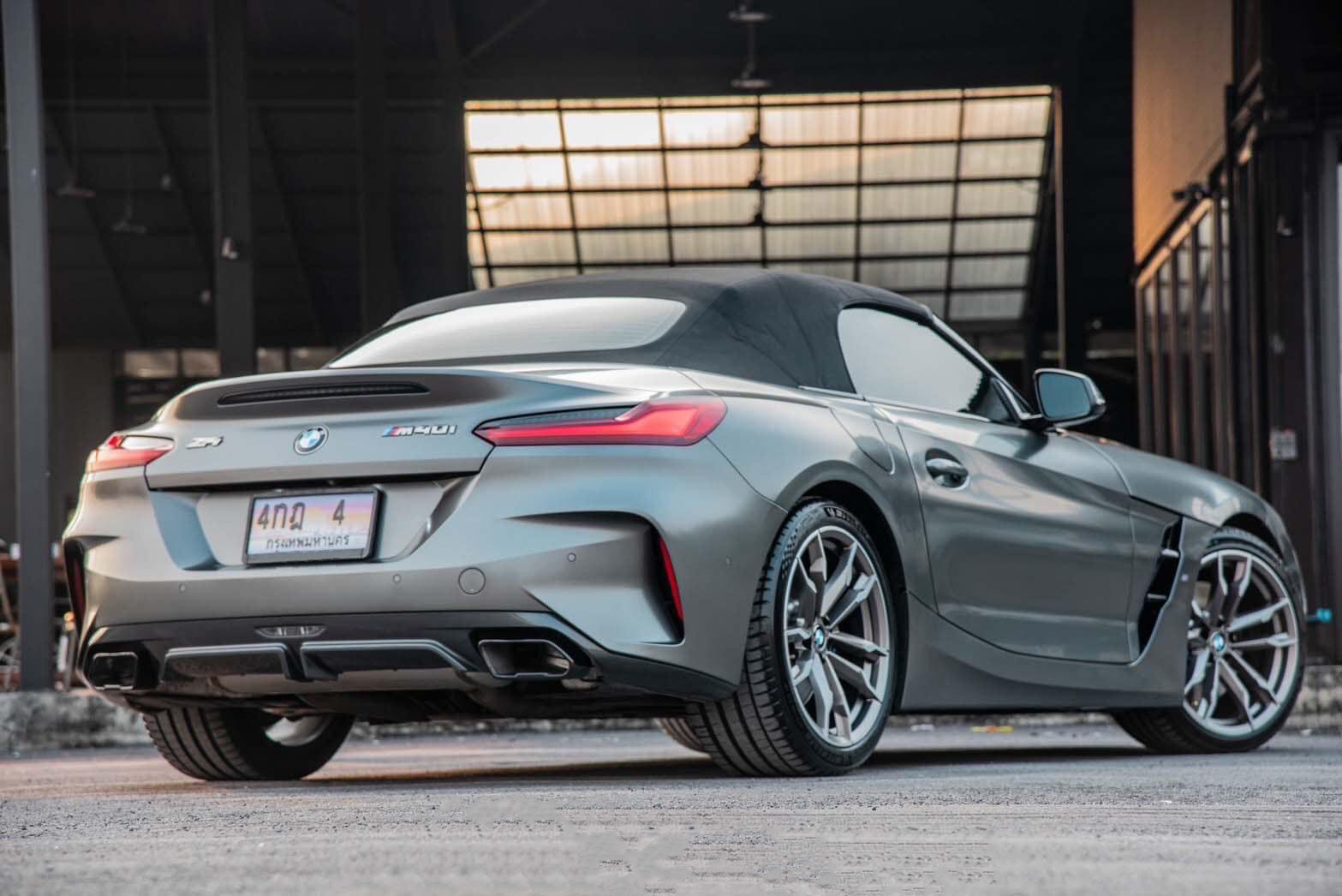 BMW Z4 M40i Roadster ปี 2021