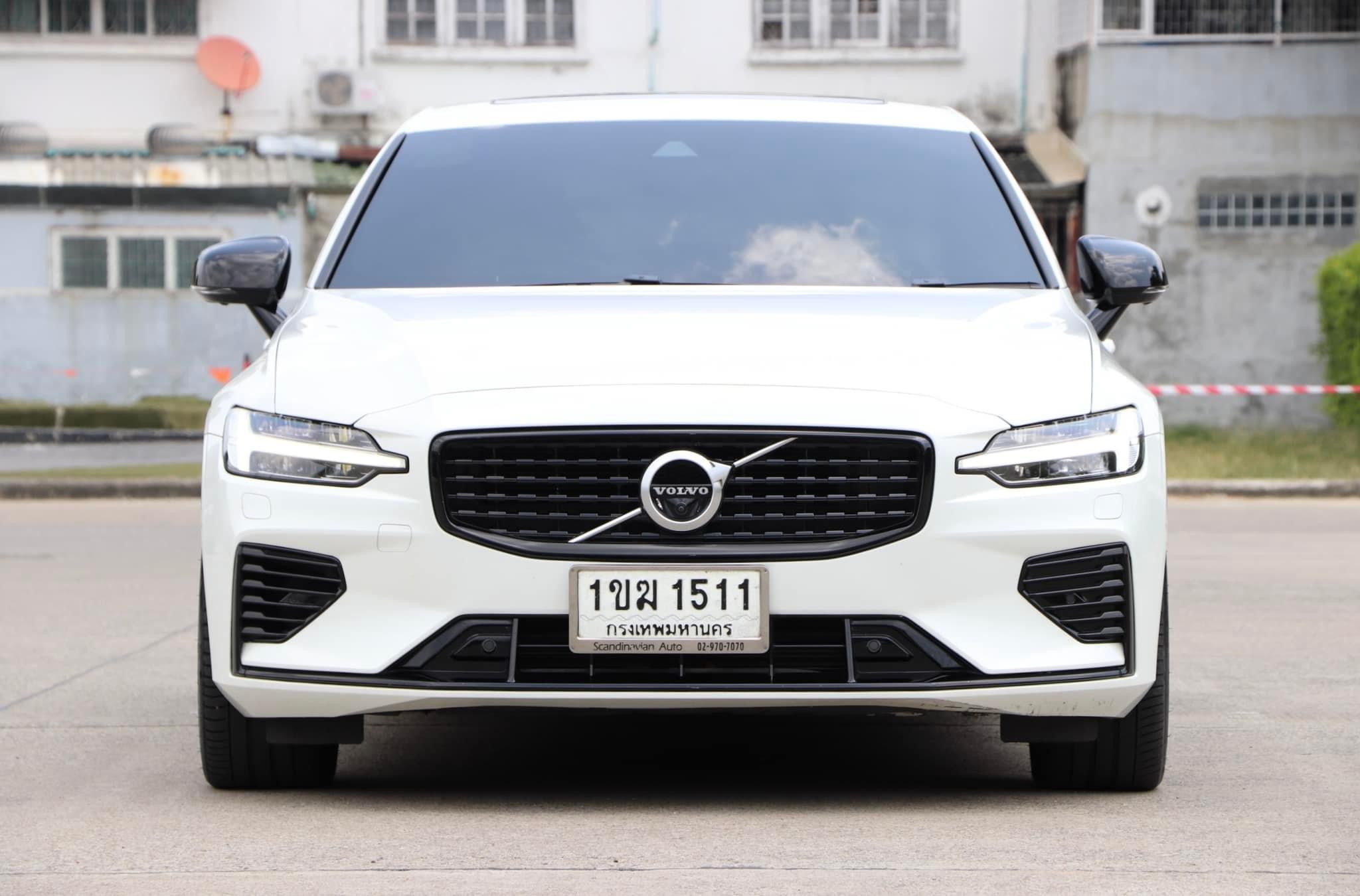 VOLVO S60 2.0 T8 Recharge R-DESING ปี2021