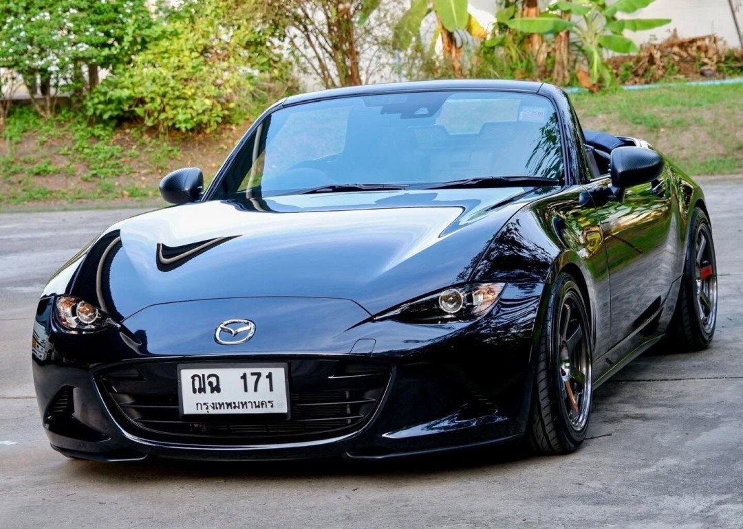 Mazda MX-5 Roadster (ND) 990S Lightweight Edition หลังคาผ้าใบเปิดประทุน ปี2023