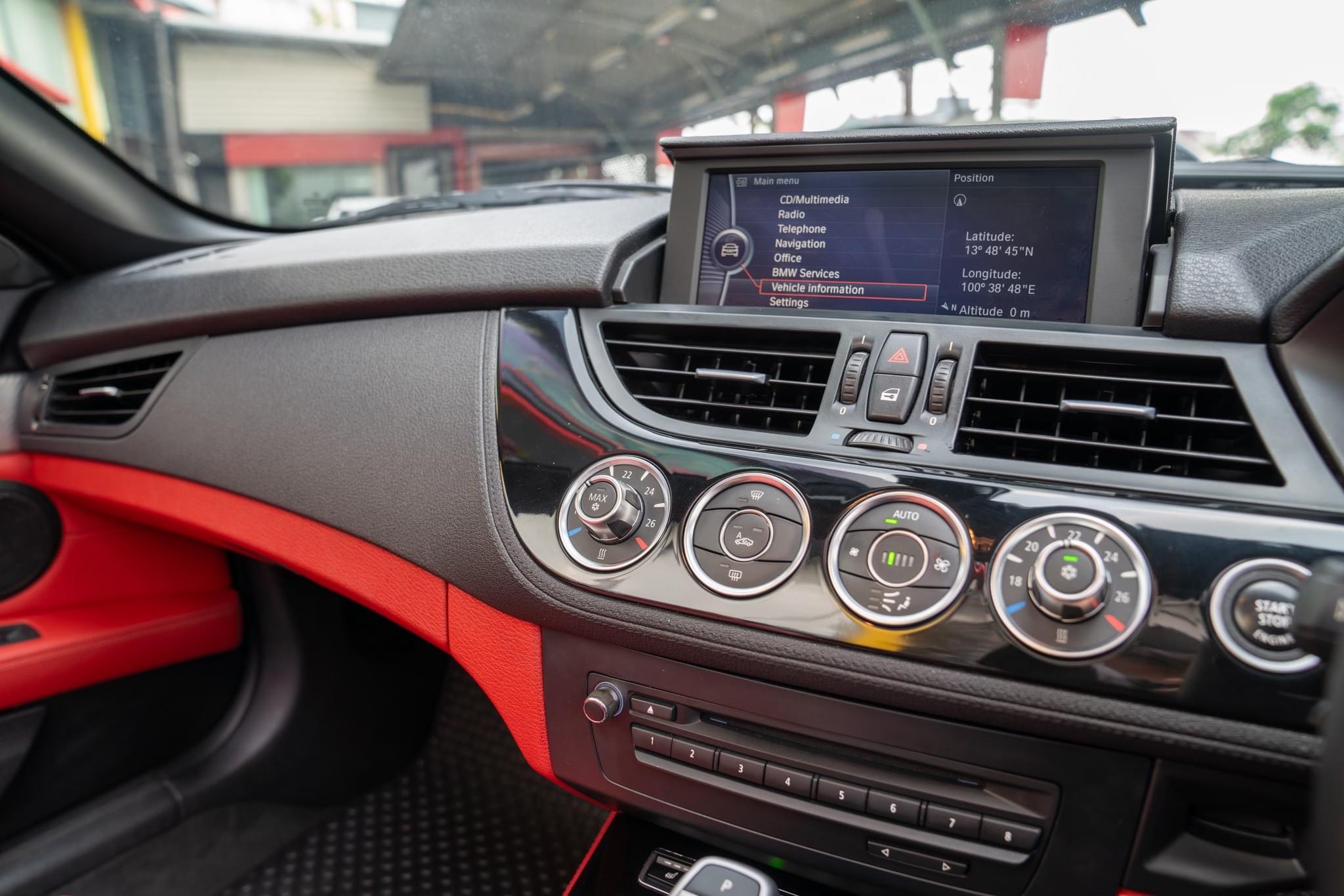 BMW Z4 E89 M Performance Package ปี 2011
