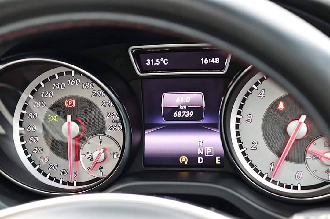 Mercedes-Benz CLA 250 AMG Sport Package ปี 2015