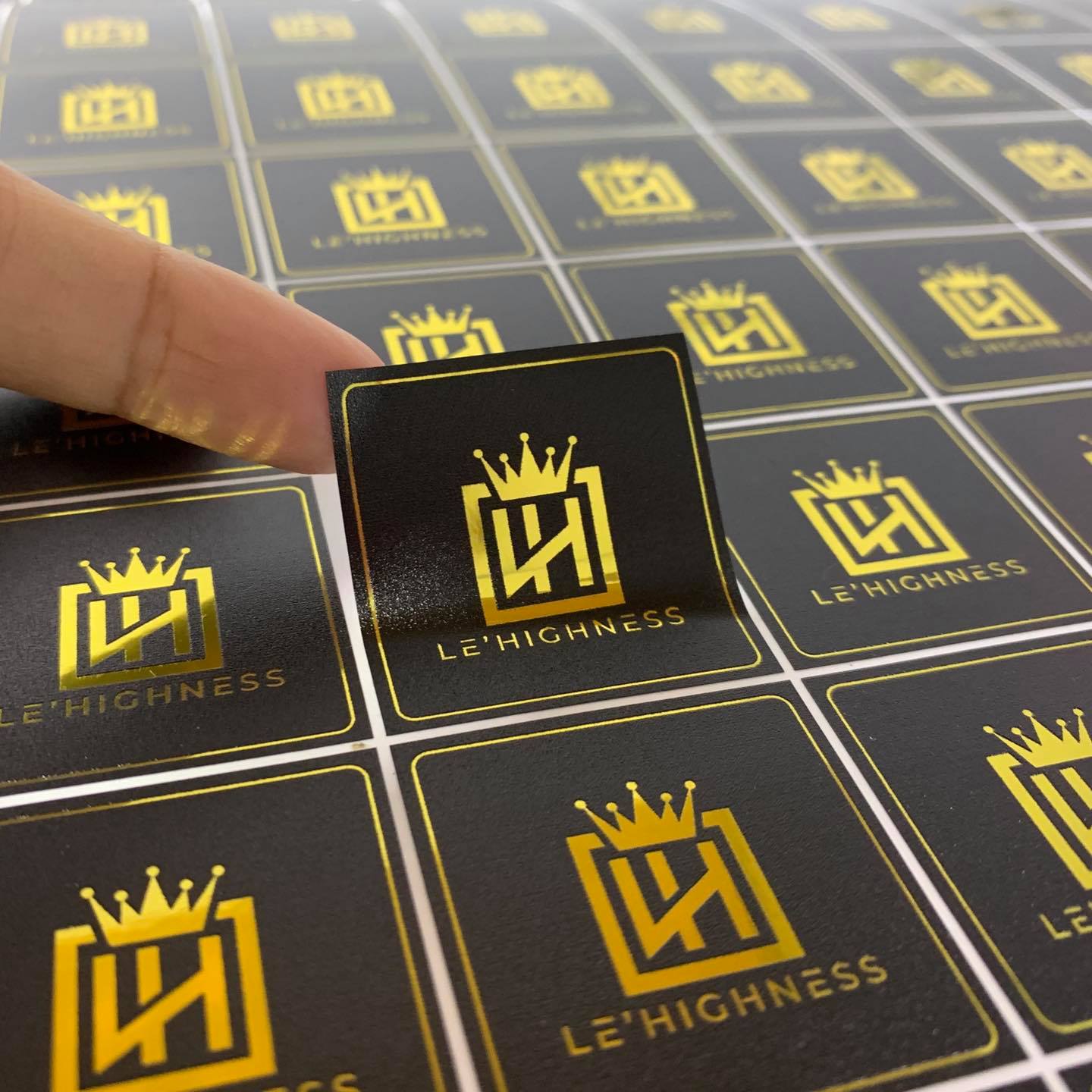 สติ๊กเกอร์ฉลากสินค้าฟรอยทอง ฟอยล์