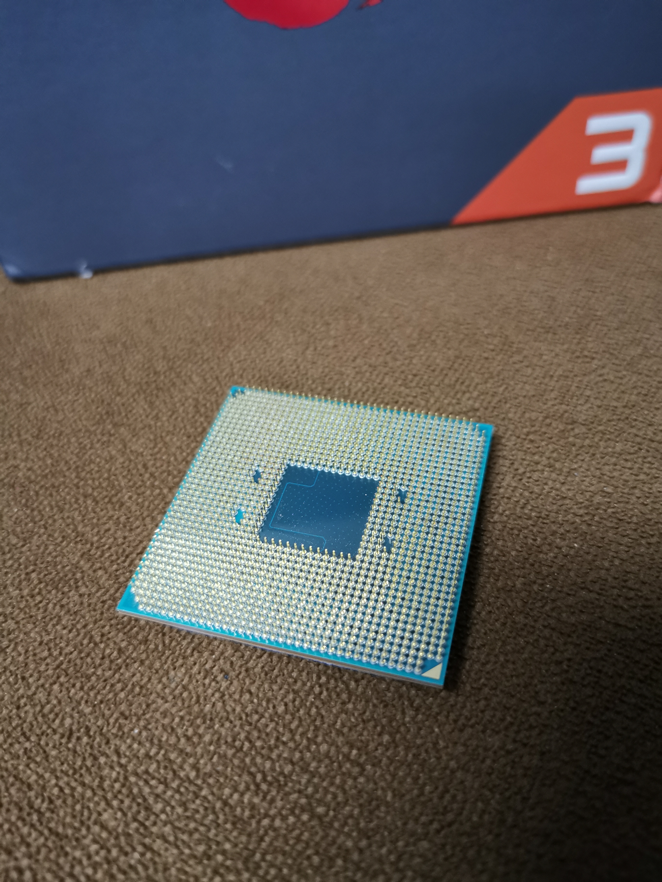 CPU AMD Ryzen 3 2200G