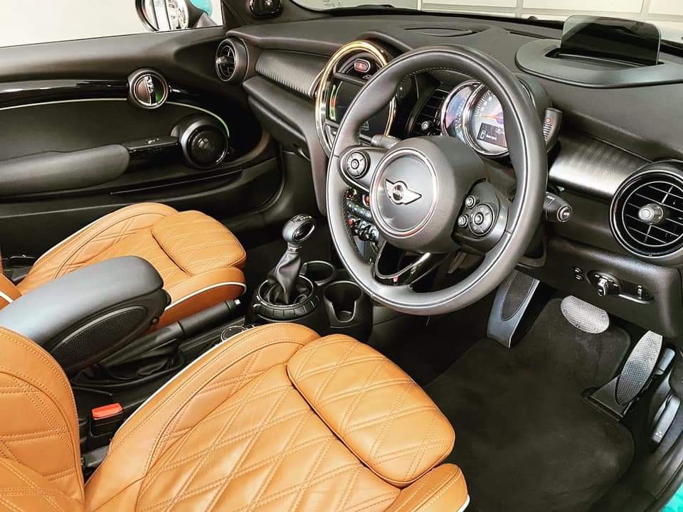 Mini John Coopers Cabrio RHD 2.0 LCI ปี 2018