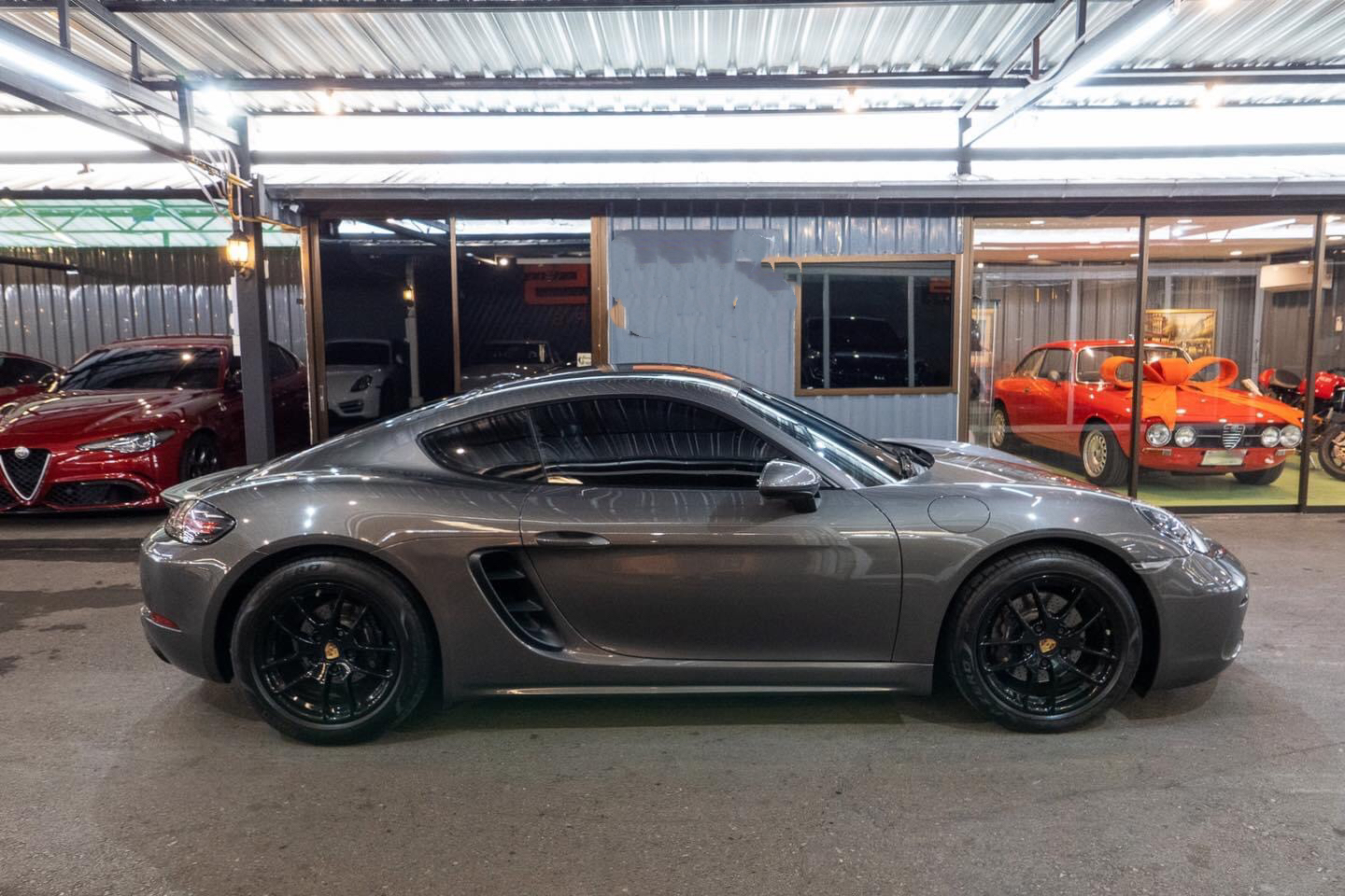 Porsche Cayman 718 PDK ปีจด 2018