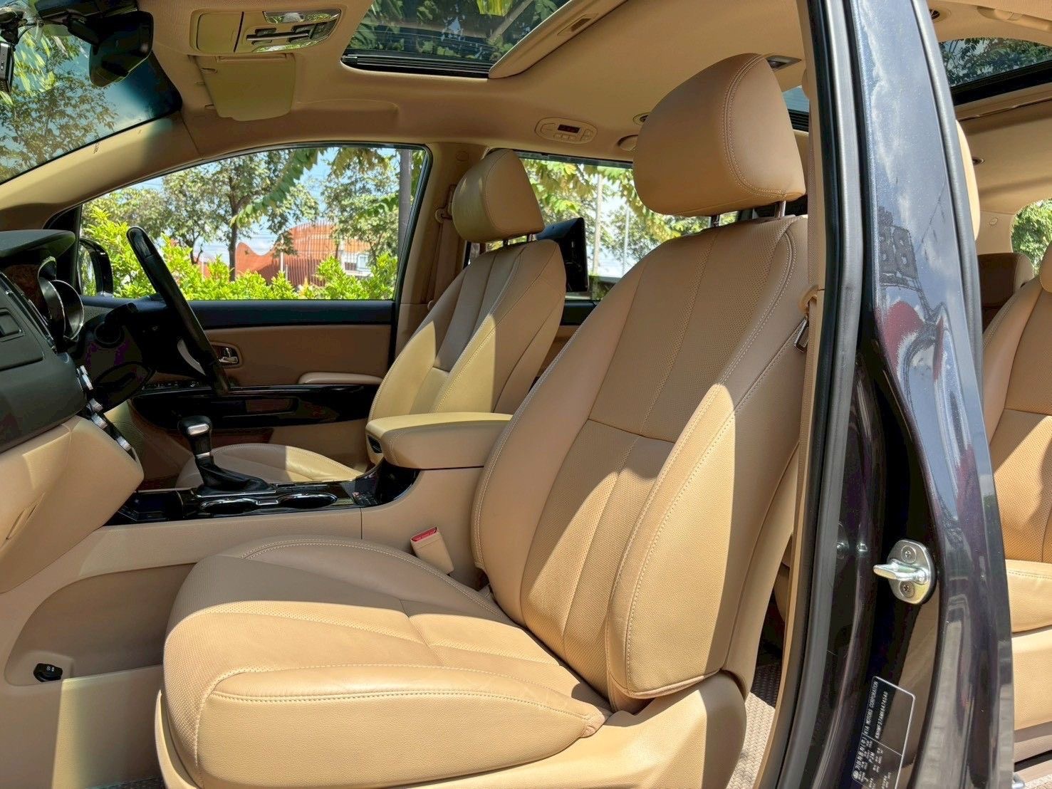 Kia Grand Carnival 2.2 SXL ปี 2018