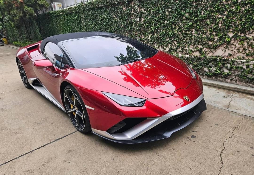 Lamborghini Huracan Evo RWD Spyder ปี 2022