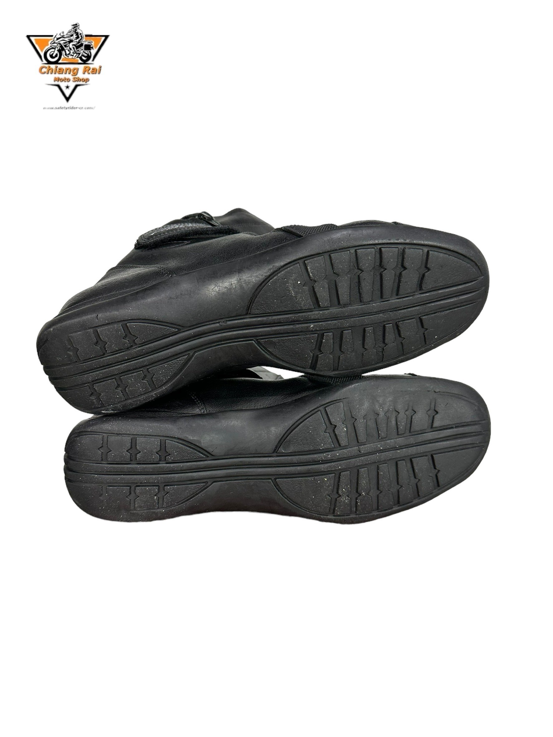 รองเท้าขี่มอเตอร์ไซด์( มือสอง) RCBS-743 Size ขนาดจากป้าย 44:EUR / 9:UK / 27.1:Cm.(Falco)