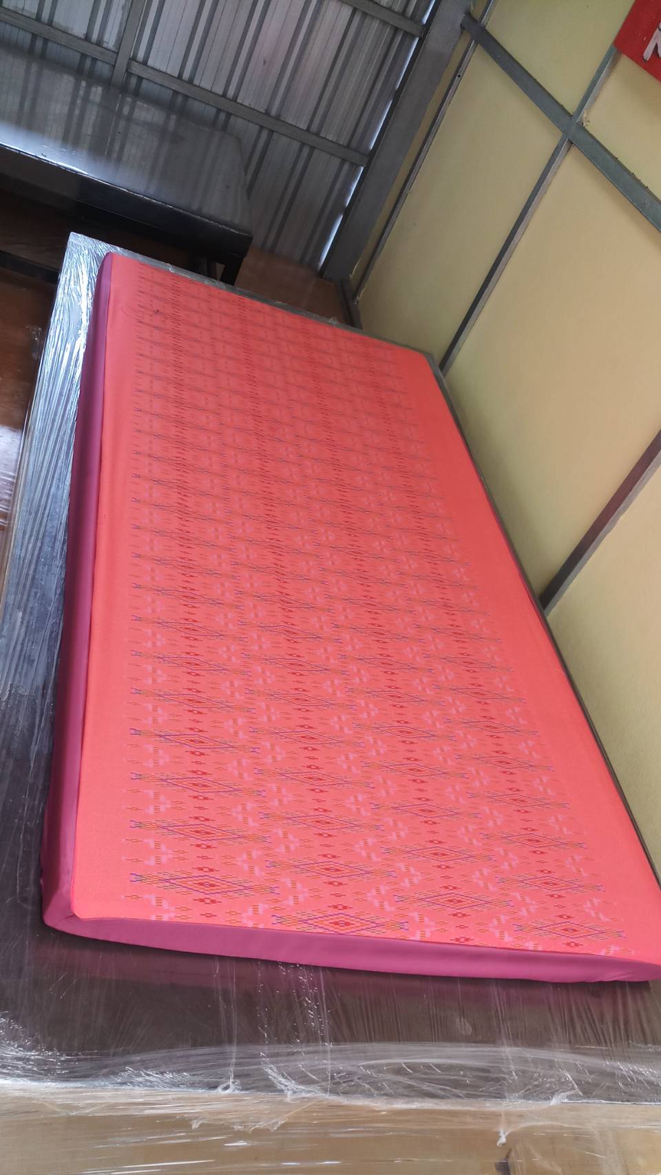 ผ้าปูเบาะนวดไทยลายไทย ผ้าฝ้ายหมักโคลน