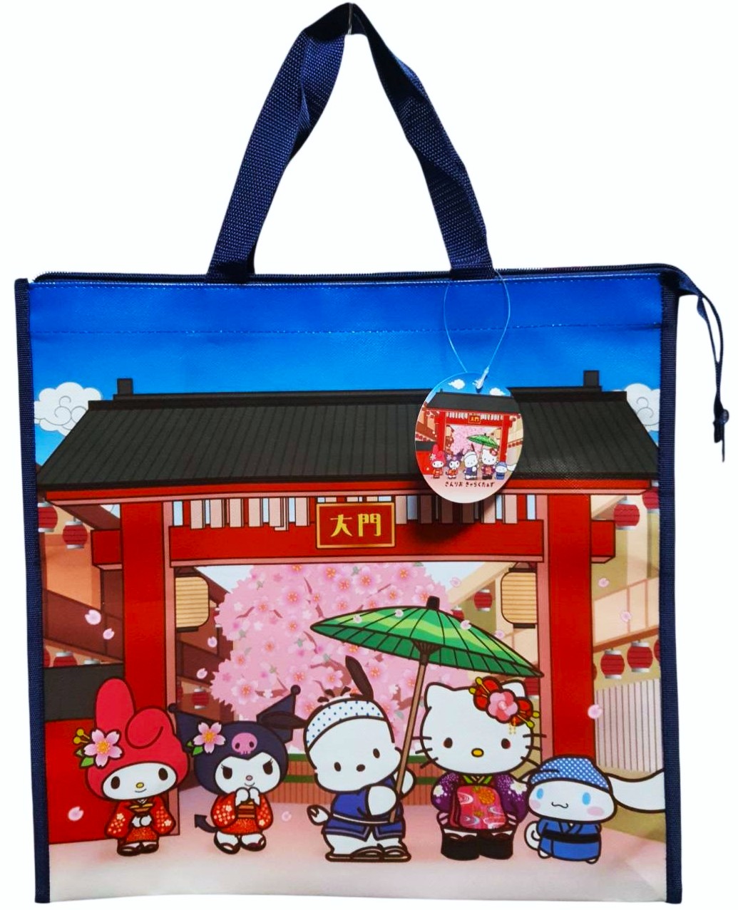 ถุงกระสอบคิตตี้ รวมตัวละครซาริโอ้ ของแท้จาก Shop Sanrio ญี่ปุ่น ธีมญี่ปุ่น ซากุระ ลายนี้หายากมากค่ะ ใบใหญ่ๆ Shopping bag รับน้ำหนักได้ 10 kg size: 40 x 39 cm