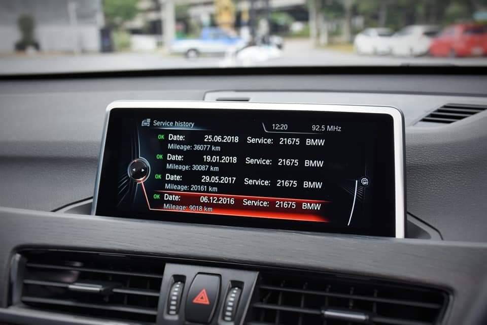 Bmw X1 sDrive18d ปี 2017