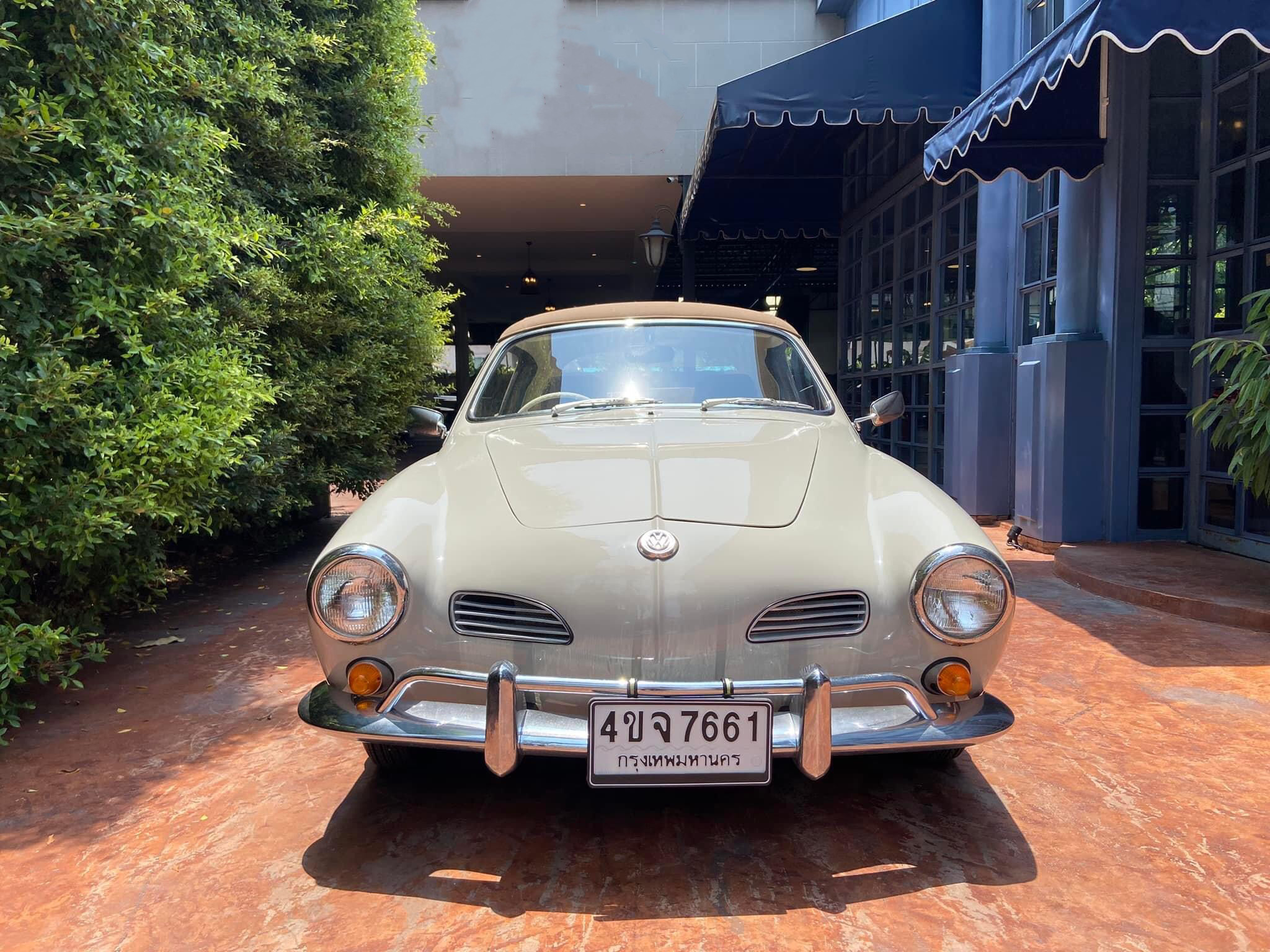 Volkswagen Karmann Ghia ปี 1967