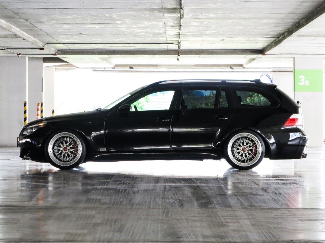 BMW 525i Touring M Sport ปี 2006