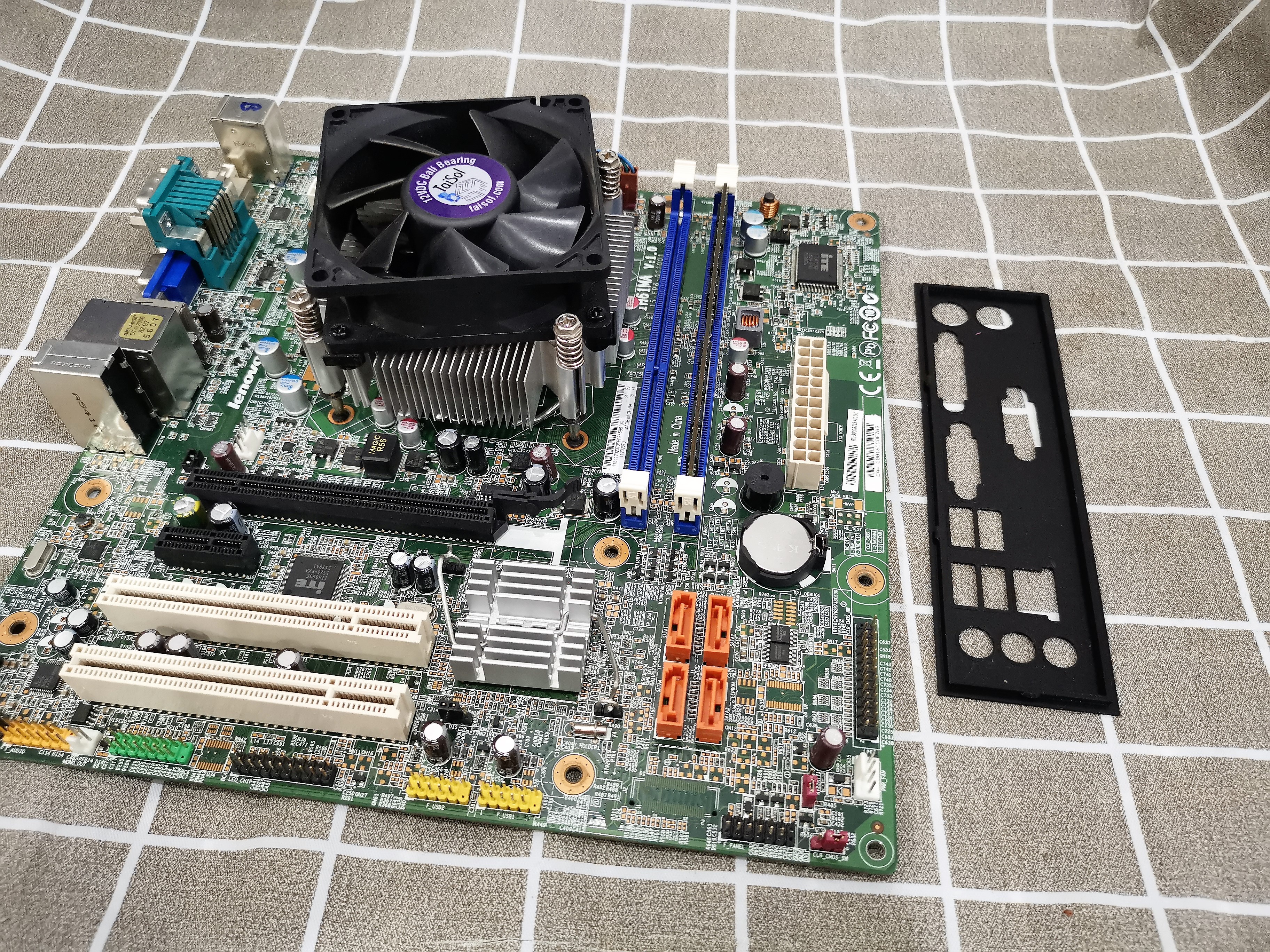 เซ็ตมัดรวม บอร์ดแบรน Lenovo 1155 + Pentium G2030 + Ram ddr3 8/1600