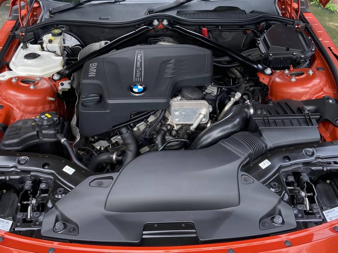 Bmw Z4 SDrive20i Pure Traction ปี 2015