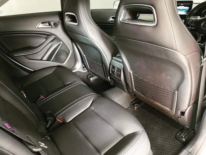 Mercedes Benz CLA200 URBAN 1.6 เทอร์โบ ปี 2017
