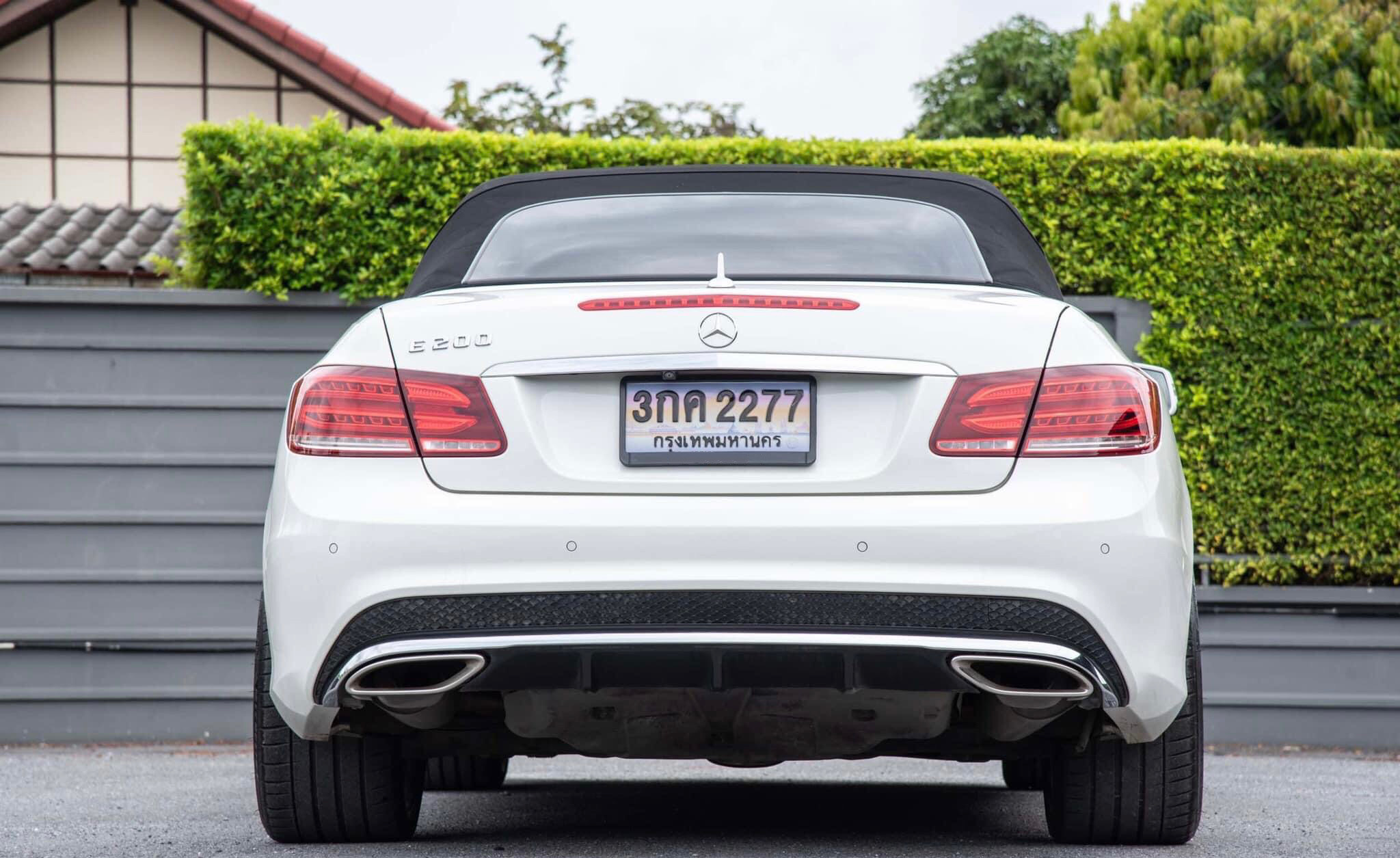 Mercedes-Benz E200 CGI Cabriolet AMG Dynamic ปี 2013