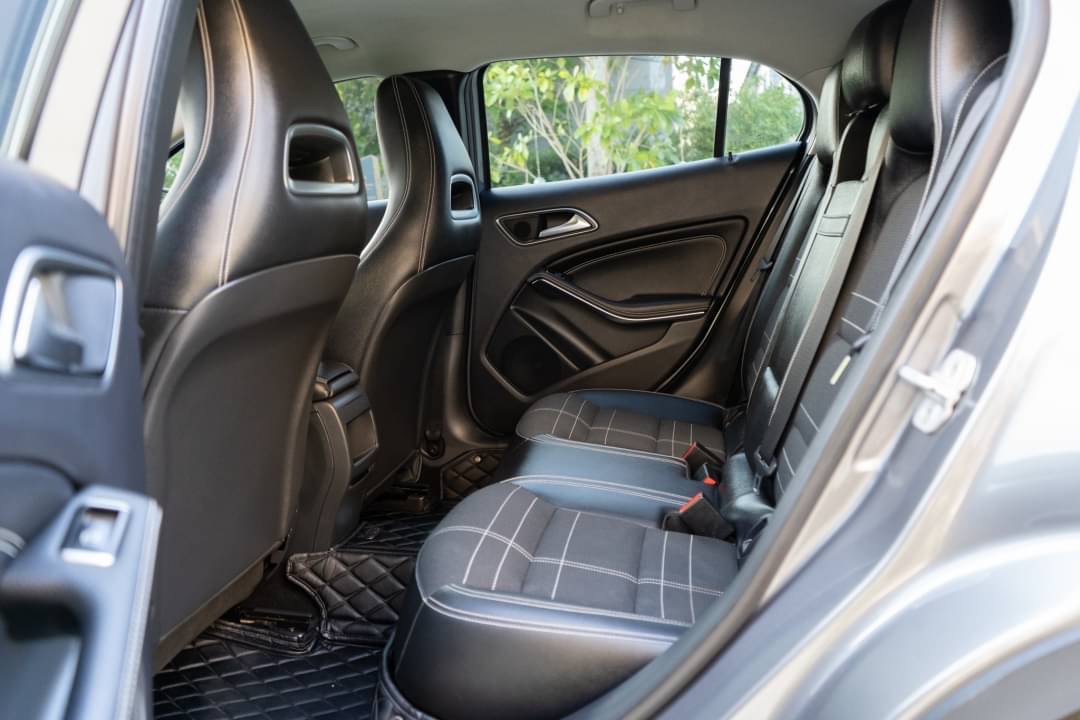 Mercedes-Benz GLA 200 Urban ปี 2016